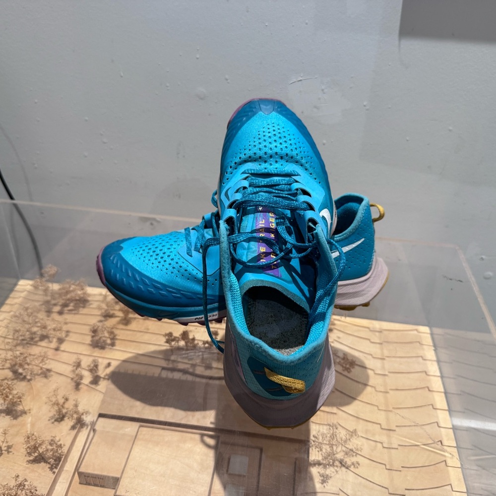 Nike React Terra Kiger Teal Lace-Up Athletic Sneakers with Color Accents